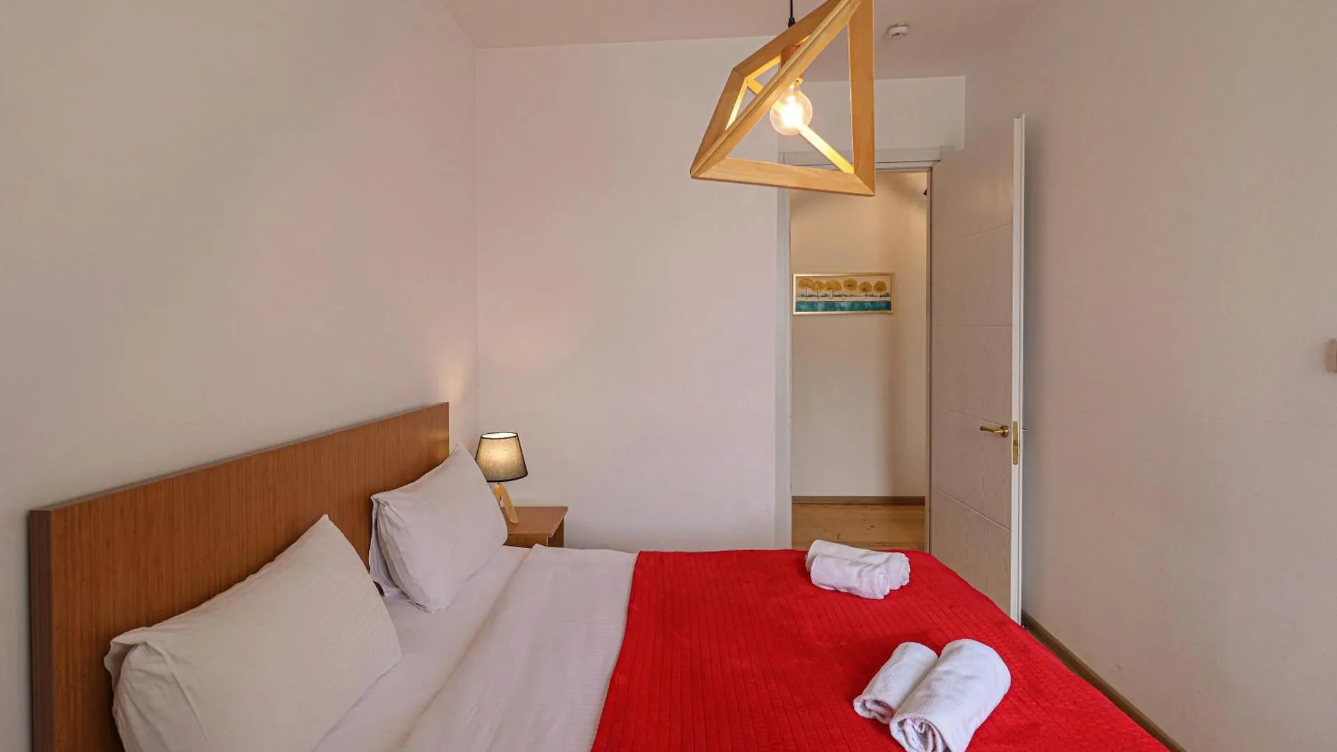 2 Bedroom Apartment Behind Opera House Tbilissi Géorgie