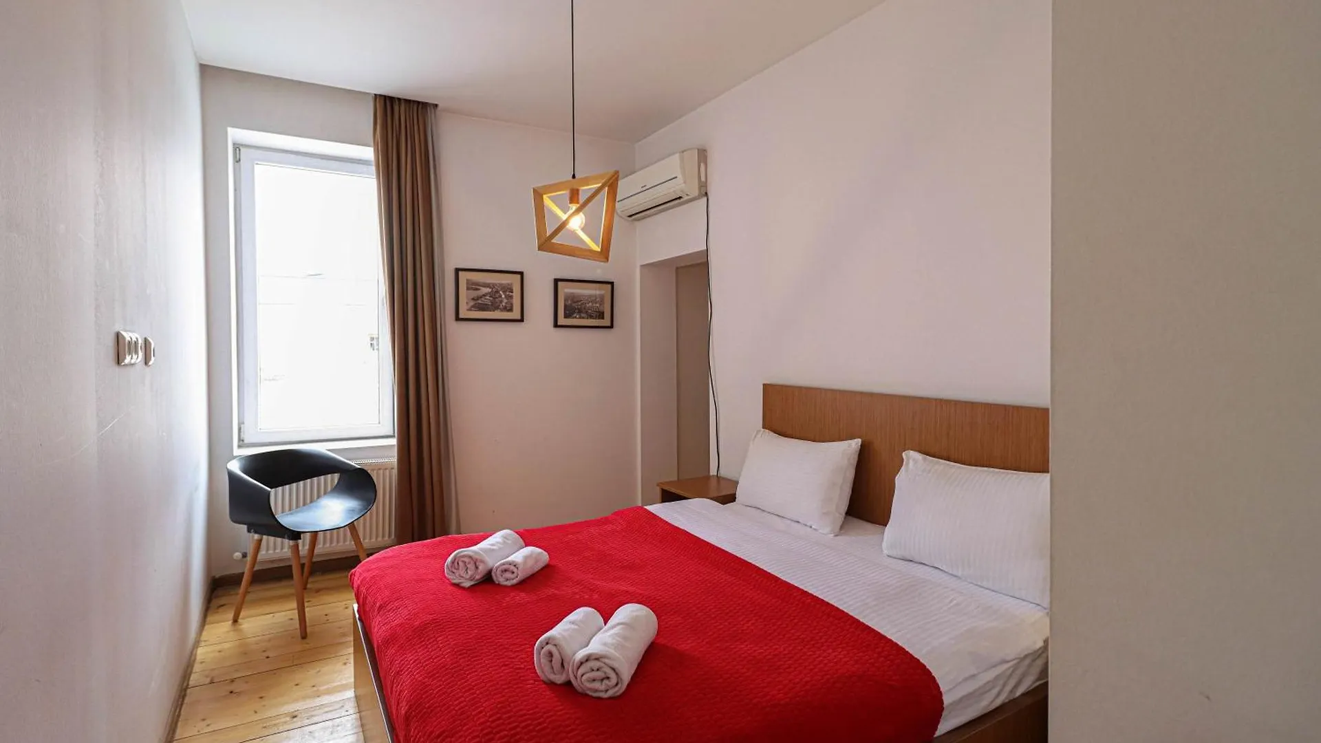 2 Bedroom Apartment Behind Opera House Tbilissi Géorgie